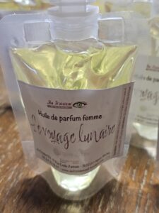 RECHARGE ROLL-ON HUILE DE PARFUM LE VOYAGE LUNAIRE