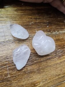 PIERRES ROULÉES QUARTZ ROSE